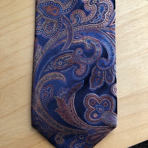 s-l400.jpg FIG DANIEL FIGUEFEDO Paisley Silk Necktie Men\'s Blue Purple Handmade in Italy